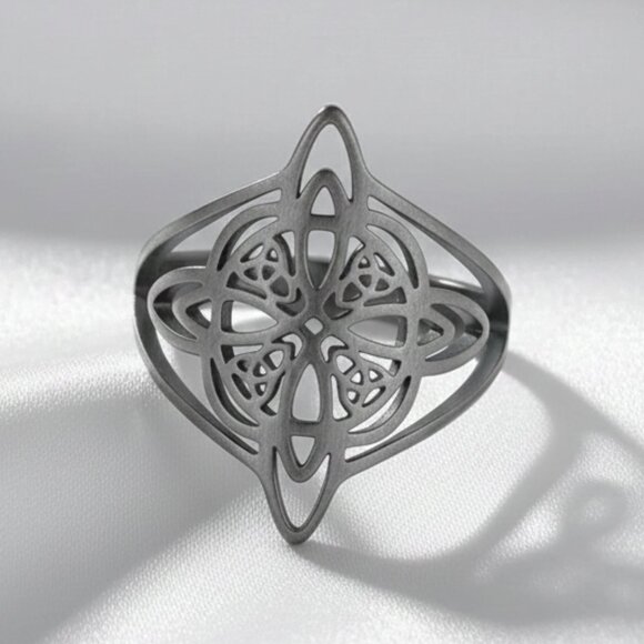 Source Unknown Jewelry - Silver Stainless Steel Witch Celtic Viking Cross Knot Fashion Ring Size 9 NWOT